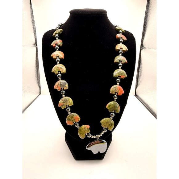 VTG Boho Unakite Stone Bear Pendant Necklace 24" Hematite Beads Southwestern Nat - Picture 1 of 10